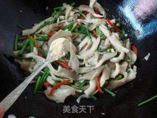 韭苔炒平菇的做法步骤:8