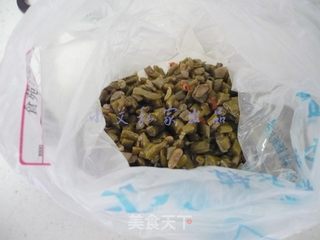 酸豆角炒鸡胗的做法步骤:5