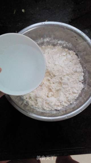 千层酱香饼的做法步骤:2