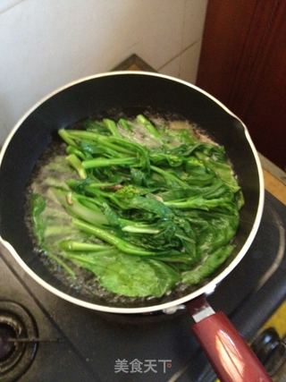 白灼菜心的做法步骤:4
