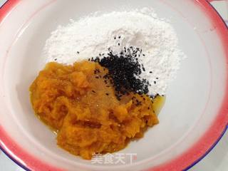 黑芝麻南瓜饼的做法步骤:3