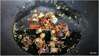 五香麻辣酱的做法步骤：2