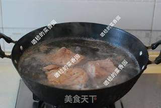 17图详解四川九大碗之【咸烧白】（芽菜扣肉）的做法步骤：2