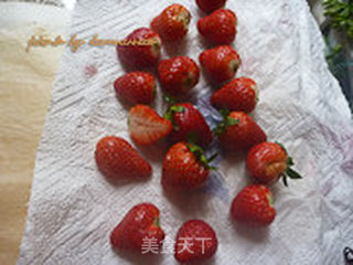 草莓蛋糕卷的做法步骤:14