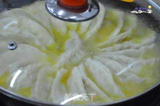 牛肉锅贴的做法步骤:6
