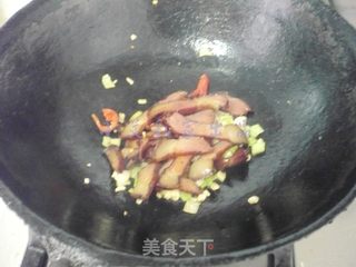 茶树菇炒腊肉的做法步骤:8