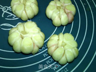 迷迭香烤大蒜的做法步骤:4