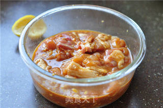 酥嫩多汁的唐扬炸鸡的做法步骤:3