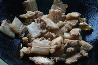 肉夹馍(自创腊汁肉,味道意外的好,根本停不下来)的做法步骤:2