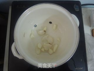 不如在家吃:母亲节煮道堪比肉味的健康素菜【五香素鸡】的做法步骤:3