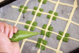 抹茶蜜豆蛋糕卷——抹茶控的最爱，满口抹茶香禁不住的诱惑！的做法步骤：9