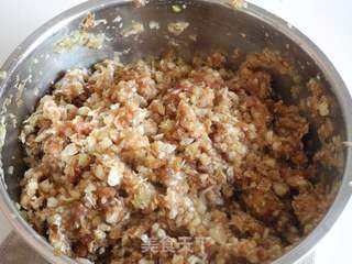 白菜海米猪肉水饺的做法步骤:7