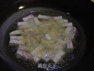 潮汕小吃---返沙芋头的做法步骤:4