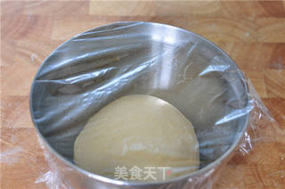 经典夏威夷风情披萨的做法步骤:6