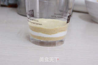 木糠杯——口感清爽不甜腻,再来一杯吧~的做法步骤:9