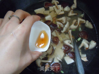 清淡清淡洗肠胃--豆腐香菇汤的做法步骤:5