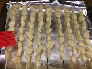 家乡小吃~ 美味烤蒜瓣的做法步骤:2