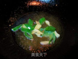 蘑菇炒肉片的做法步骤:4