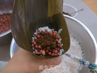 【红糖红豆棕】-----西安回民小吃的做法步骤:8