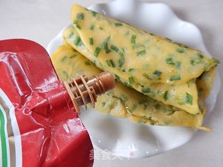 快手又营养的早餐饼:韭菜玉米面饼的做法步骤:9