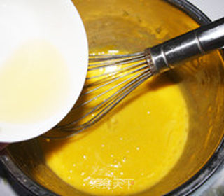 葡萄干戚风的做法步骤:10