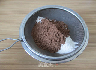 可可戚风蛋糕的做法步骤:6