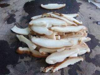 零厨艺新手的感恩菜——香菇炒荷兰豆的做法步骤:4
