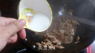 3分钟搞定的快手美味小炒~特色沙茶肉的做法步骤：6