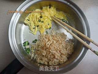 虾皮芹菜的做法步骤:5