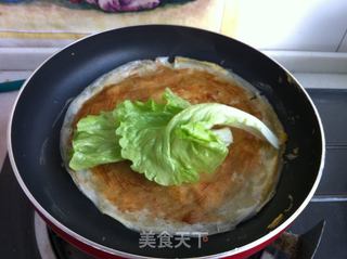 美味早餐--鸡蛋卷饼的做法步骤:7