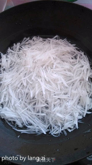 客家小吃————清蒸萝卜丸的做法步骤:2