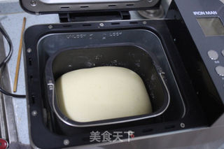 椰蓉花朵面包的做法步骤:4