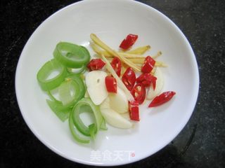 酸辣藕丝的做法步骤:3