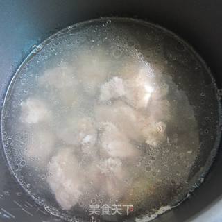 花生排骨汤的做法步骤：4