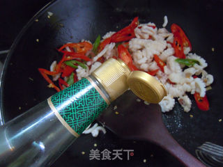 酱香味美---蒜香茄汁炒鱿鱼的做法步骤:7
