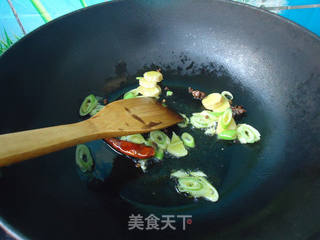 酸菜猪肉炖粉条的做法步骤：6