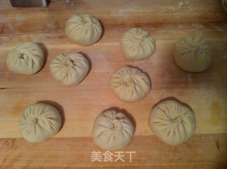 白菜鸡蛋虾皮水煎包的做法步骤:9