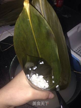香甜蜜枣粽的做法步骤:2