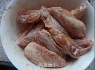 香酥炸鸡翅的做法步骤:3