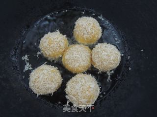一口咬下欲罢不能的爆浆健康小零嘴【金玉满堂】的做法步骤:9