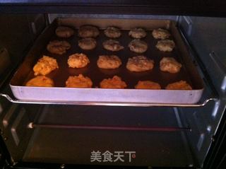 花生粒香酥饼干的做法步骤:9