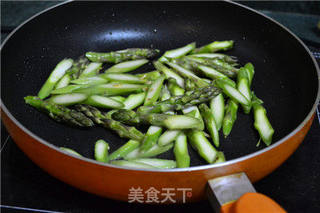 【芦笋炒牛柳】的做法步骤:6