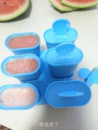 西瓜冰棍的做法步骤:6