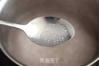 红豆牛奶西米露 —— 夏日必备的冰凉甜品~的做法步骤:2