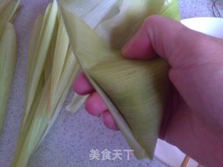 玉米叶包粽子的做法步骤：14