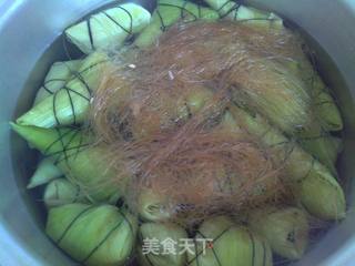 玉米叶包粽子的做法步骤：19