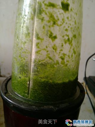 芹菜面的做法步骤:2
