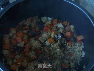 熏肉芋头焖饭的做法步骤：10