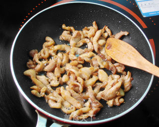 鸡肉披萨的做法步骤：5