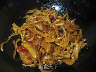 萝卜干炒的——回锅肉的做法步骤:6